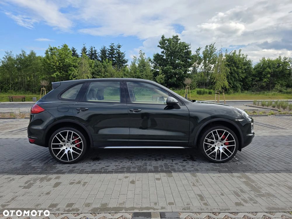 Porsche Cayenne - 10