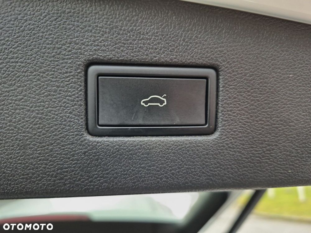 Volkswagen Tiguan Allspace 2.0 TSI 4Mot Elegance DSG - 33