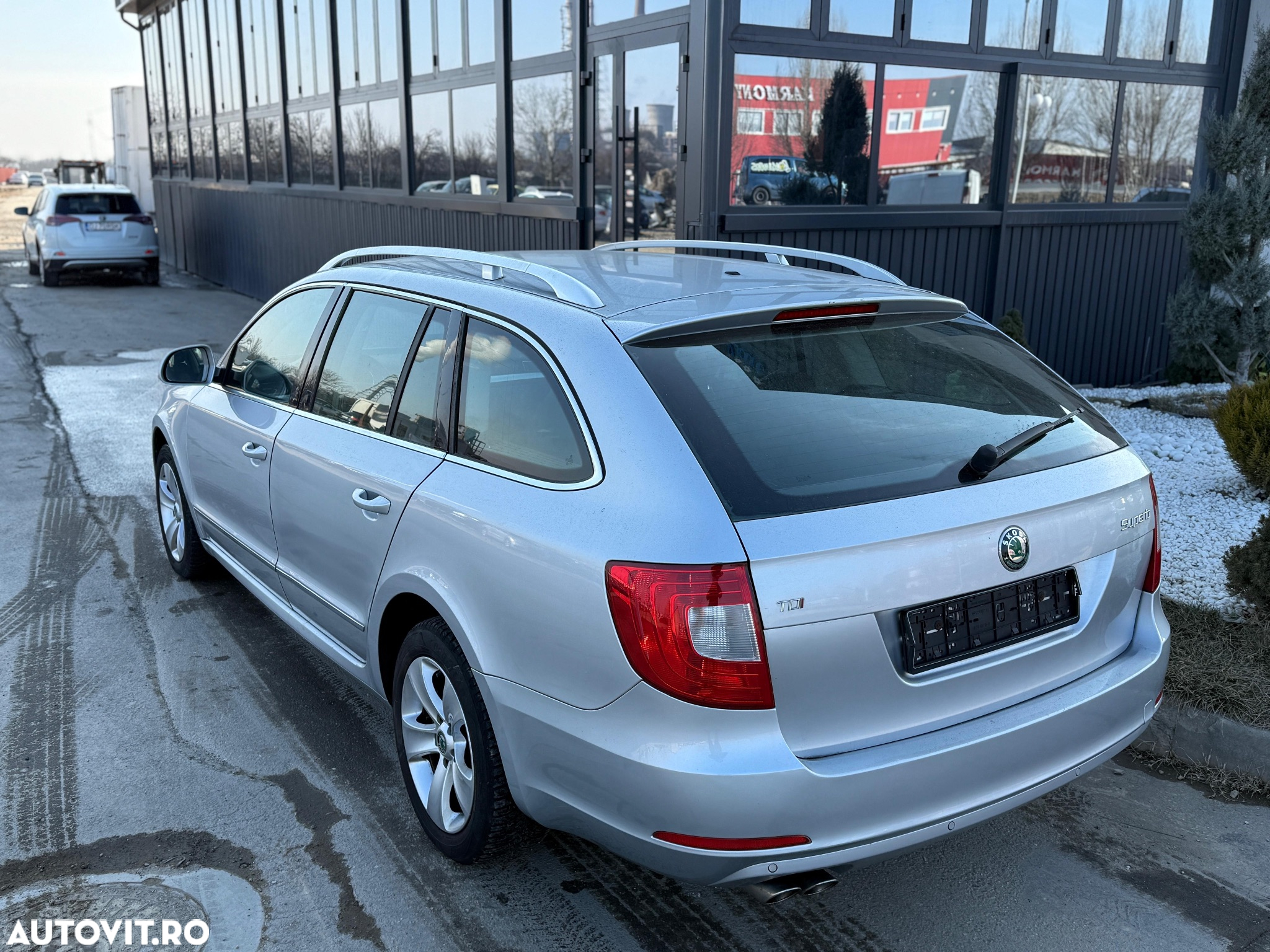 Skoda Superb 2.0 TDI Comfort - 16