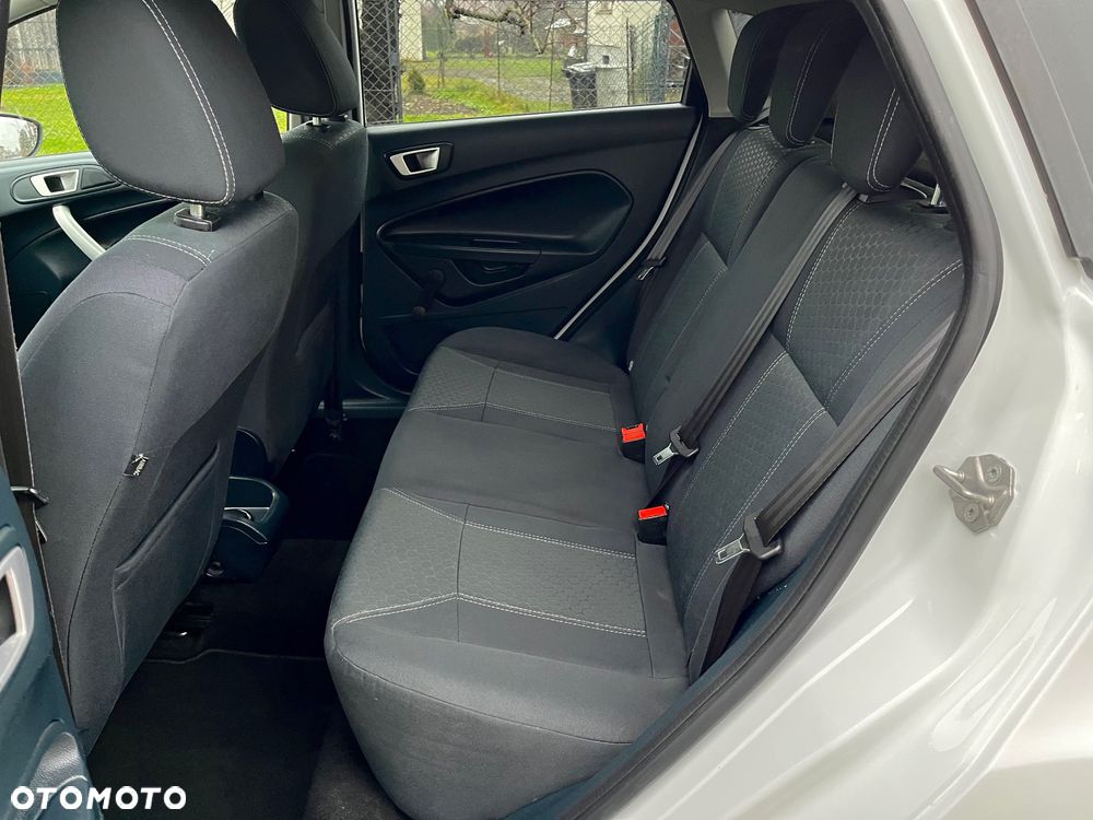 Ford Fiesta 1.25 Titanium - 34