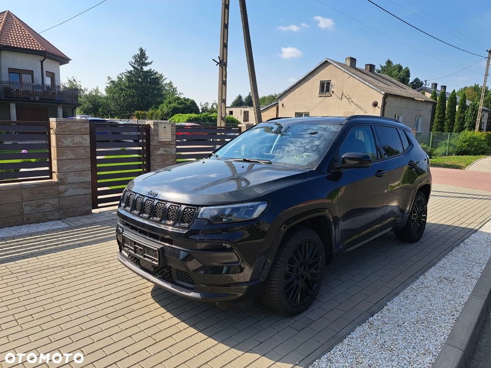 Jeep Compass 1.5 GSE T4 48V e-Hybrid Automatik Night Eagle - 3