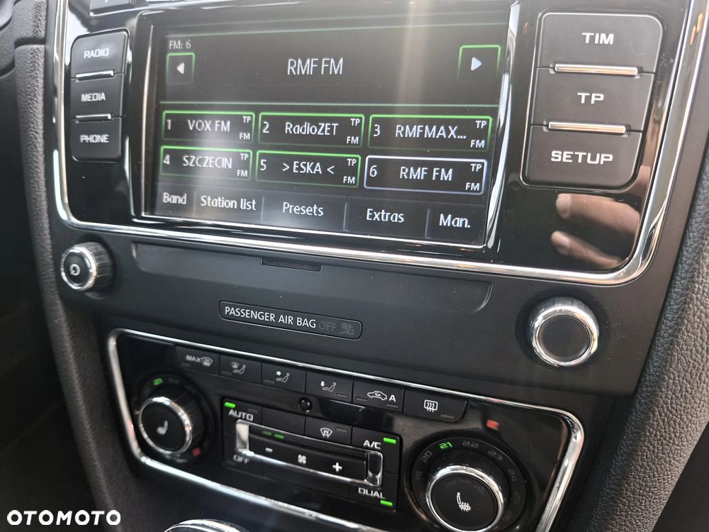 Skoda Superb 2.0 TDI 4x4 Elegance Outdoor DSG - 21