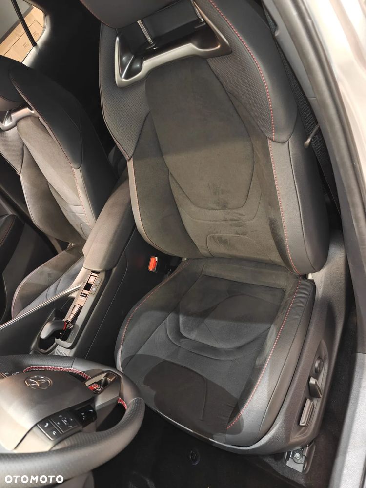 Toyota C-HR 2.0 PHEV Dynamic Force GR Sport - 8