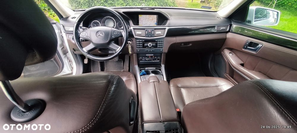 Mercedes-Benz Klasa E 350 CDI 4-Matic BlueEff - 13