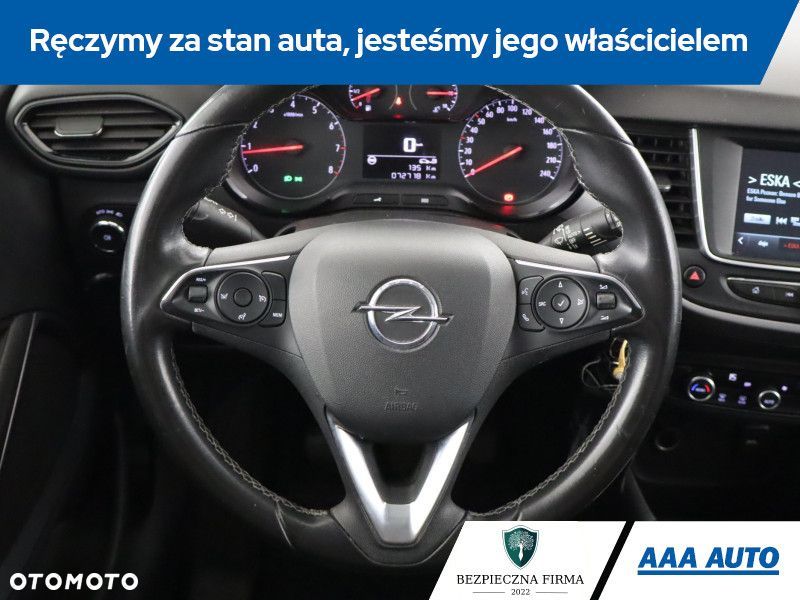 Opel Crossland X - 17
