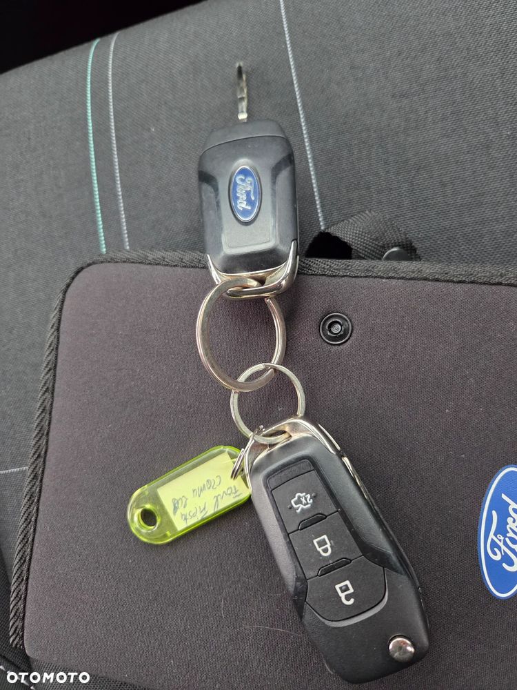 Ford Fiesta 1.1 S&S TREND - 19