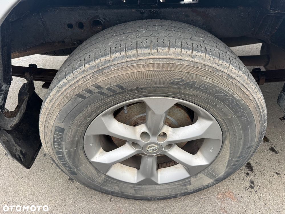 Nissan Navara ver-2-5-tdi-base-xe - 24