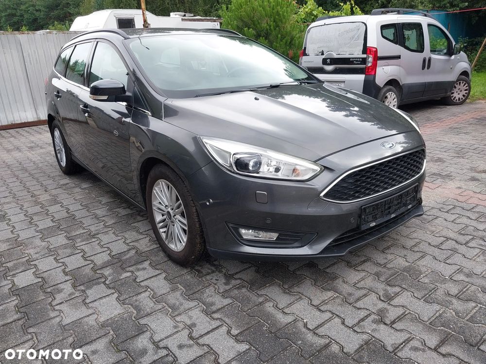 Ford Focus 1.5 TDCi DPF Start-Stopp-System ST-Line - 16
