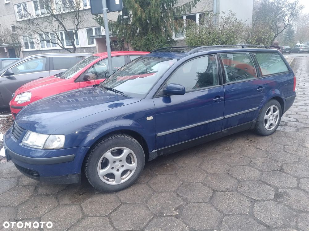 Volkswagen Passat 1.8 - 2