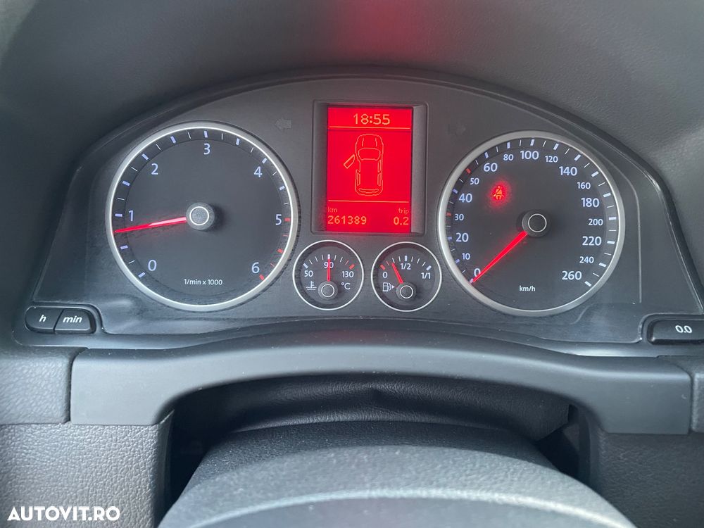Volkswagen Tiguan - 26