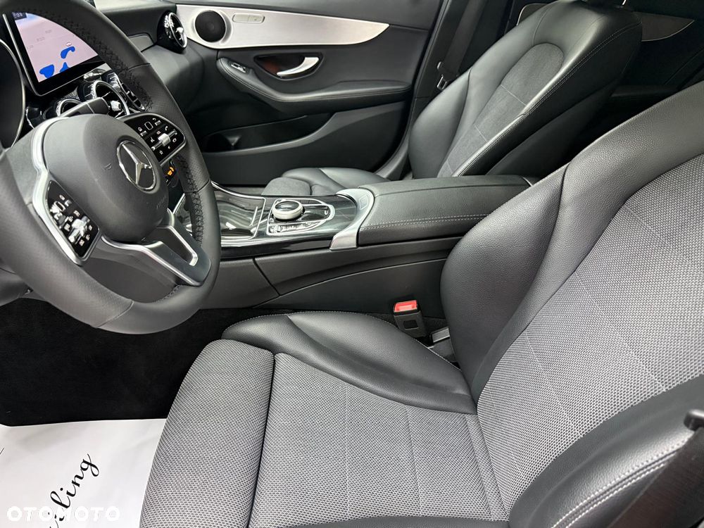 Mercedes-Benz Klasa C - 25