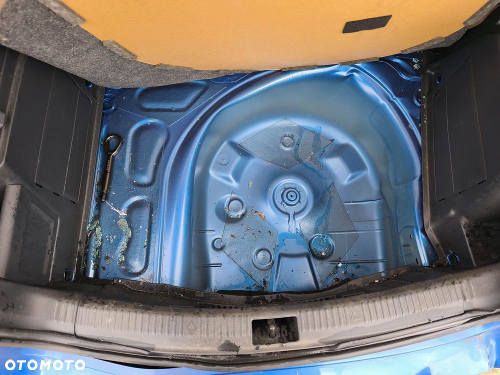 Skoda Fabia 1.0 MPI Active - 10