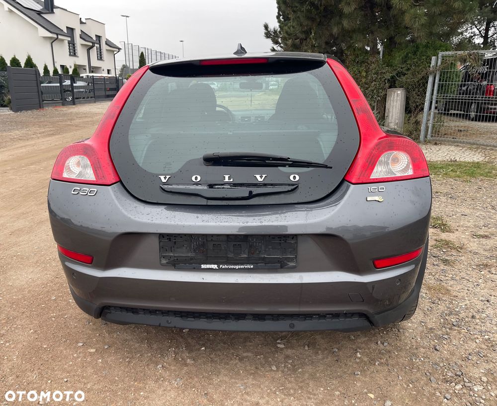 Volvo C30 1.6D DRIVe Momentum Start-Stop - 9