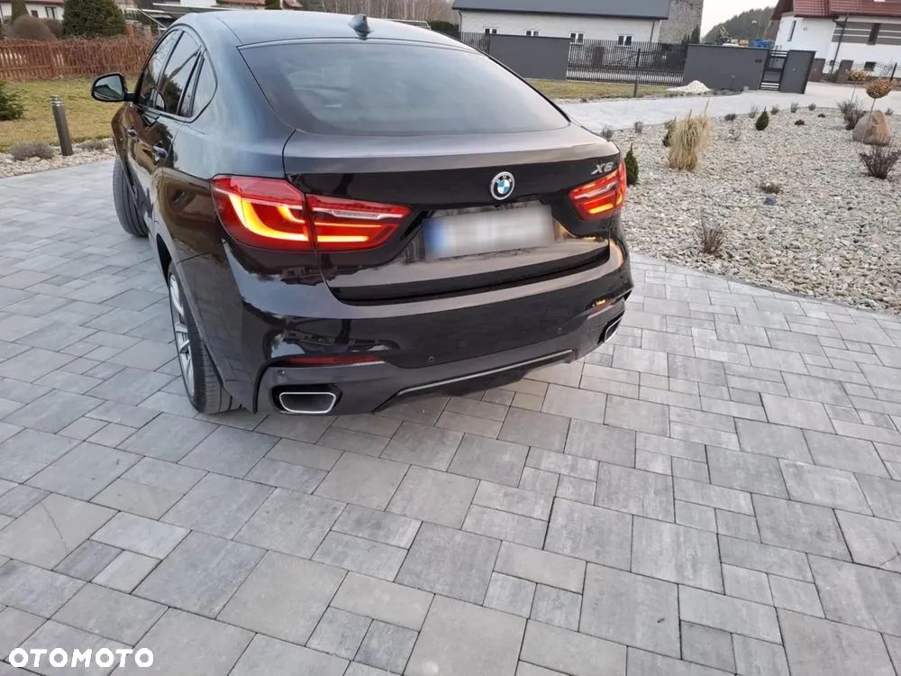 BMW X6 xDrive30d - 11
