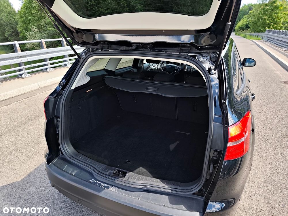 Ford Focus 1.0 EcoBoost Titanium - 14