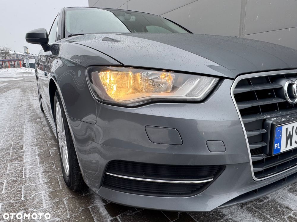 Audi A3 Sportback - 11