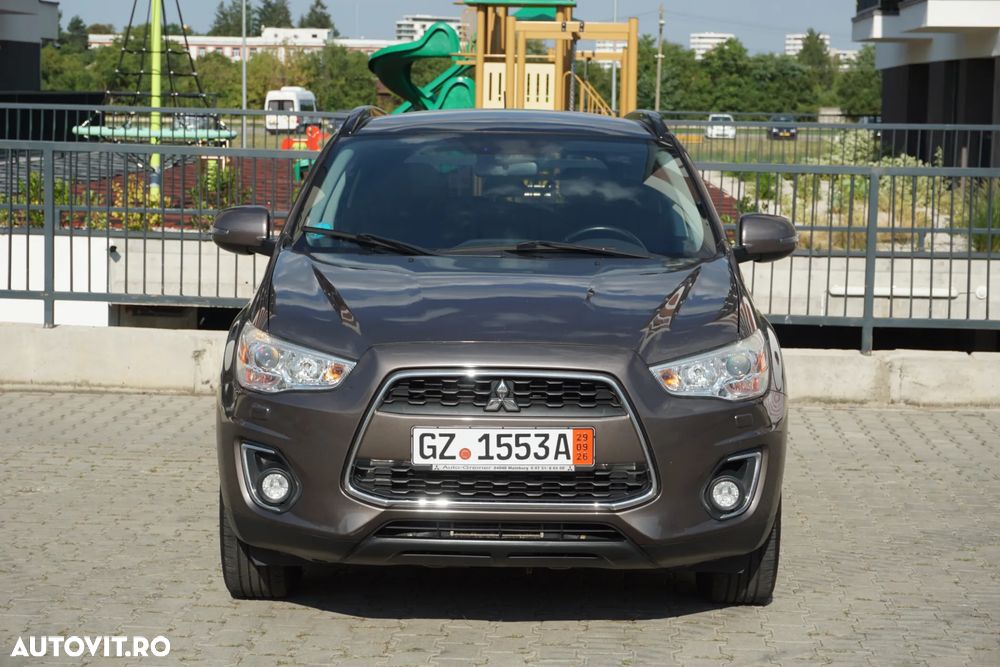 Mitsubishi ASX 2.2 DI-D 4WD Automatik Instyle - 13