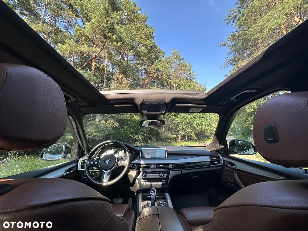 BMW X5 M M50d - 24