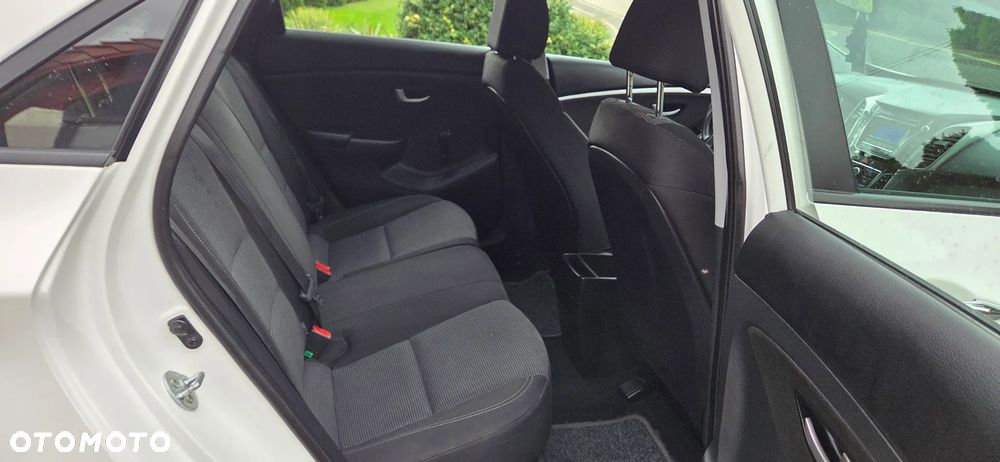 Hyundai i30 1.4 Style - 11