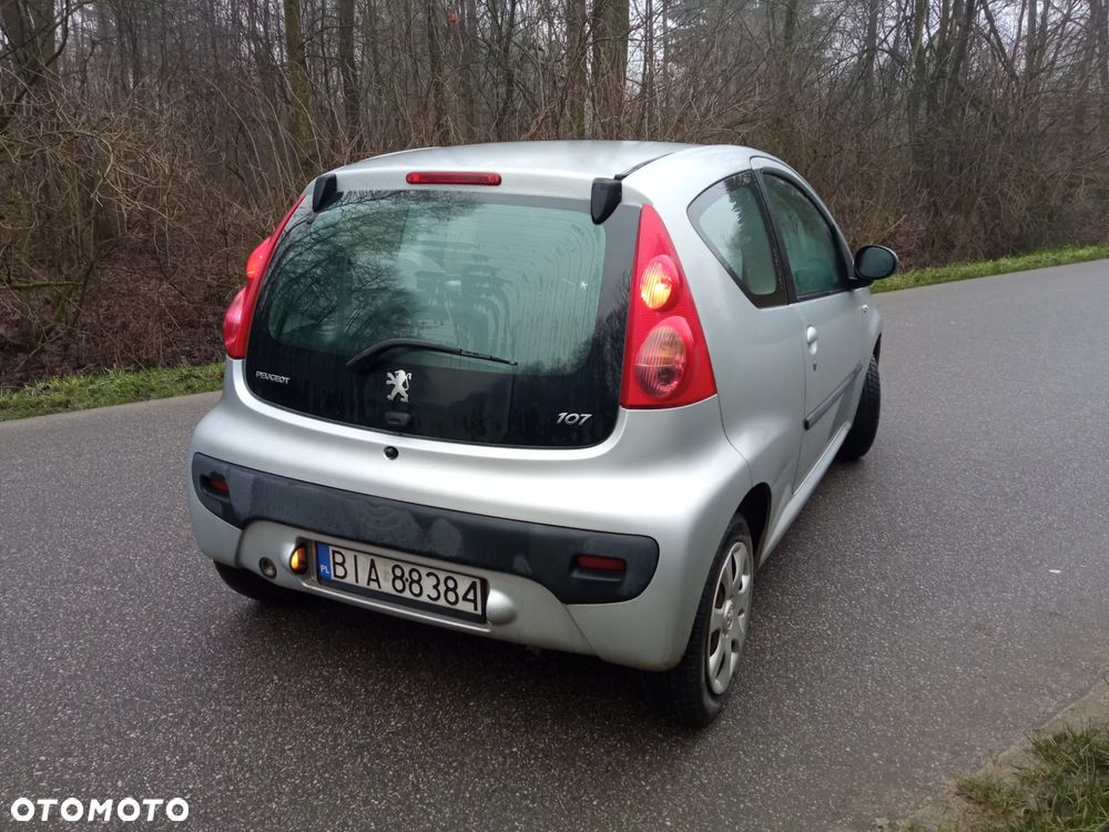 Peugeot 107 1.0 Urban Move - 4