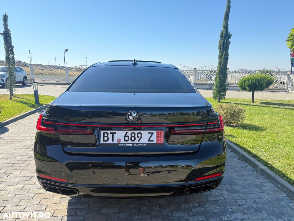 BMW Seria 7 740Ld xDrive MHEV - 8