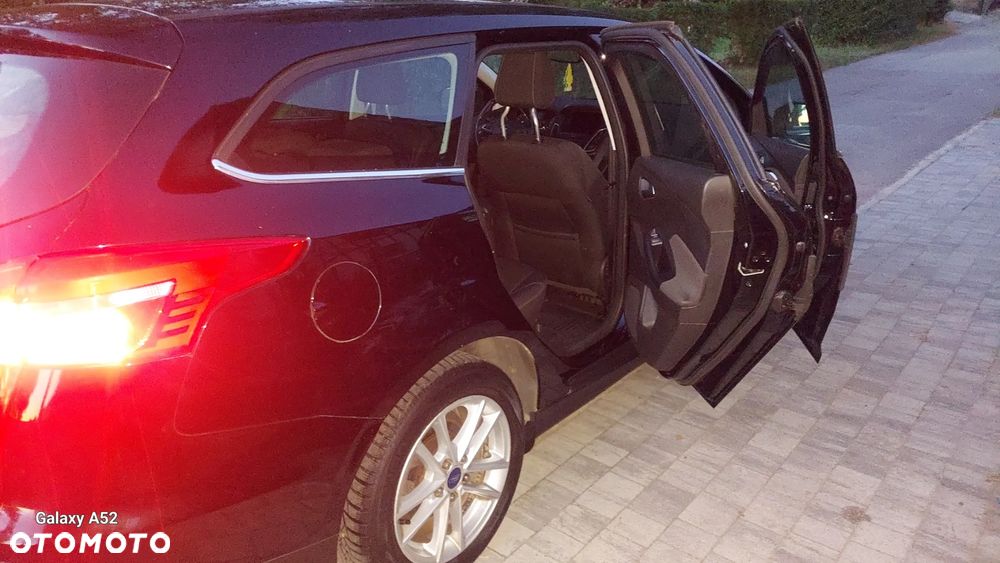 Ford Focus 1.5 EcoBoost SYNC Edition ASS - 13