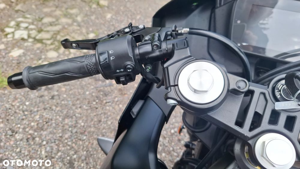 Yamaha YZR - 16