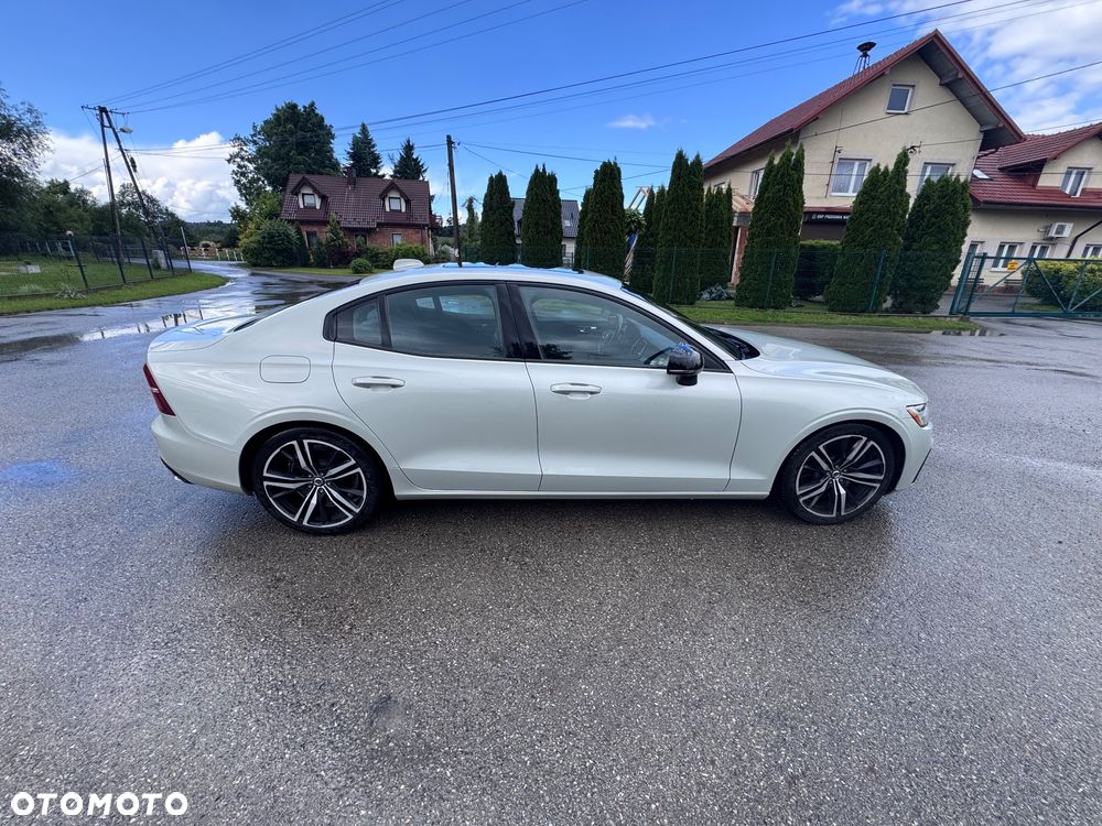 Volvo S60 T6 AWD R-Design - 5