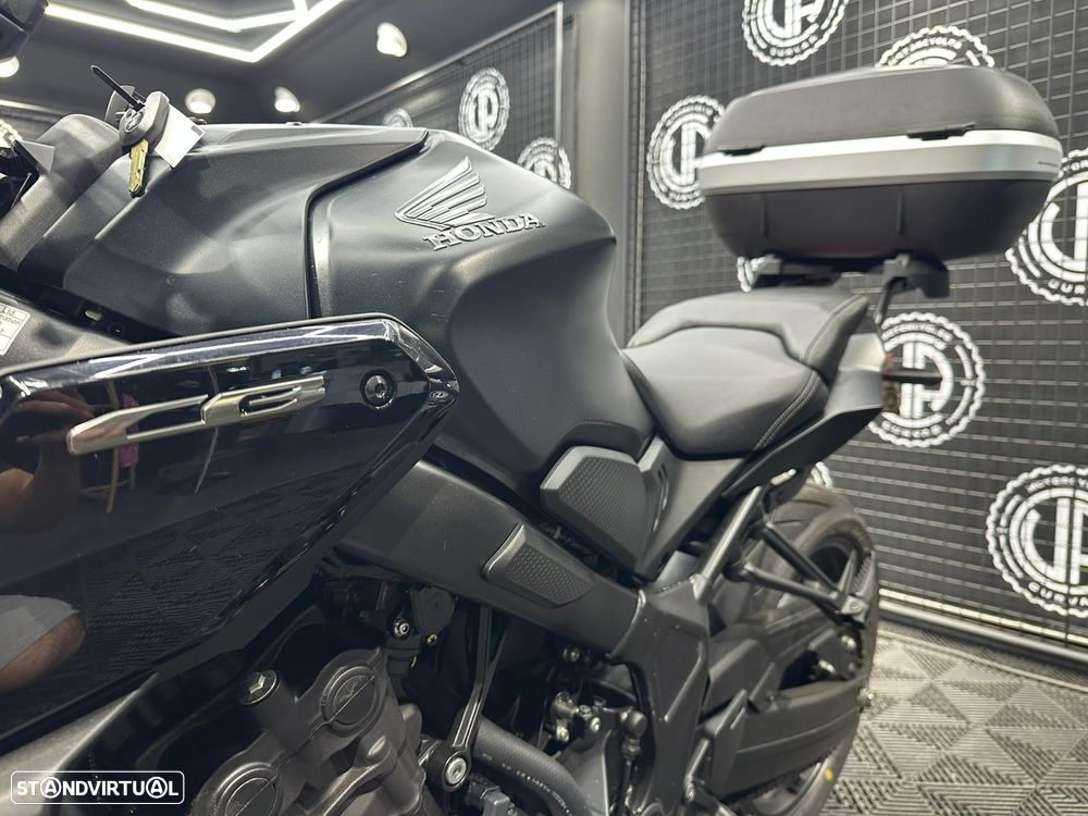 Honda CB 650 R - 2