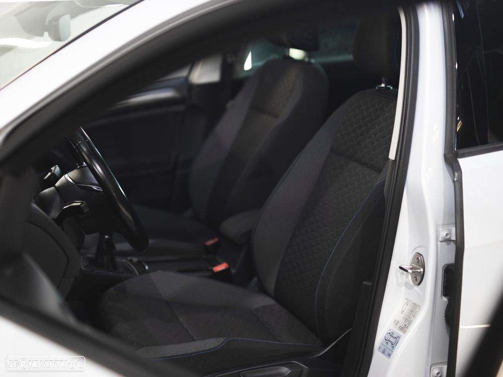 VW Golf 1.0 TSI Join - 20