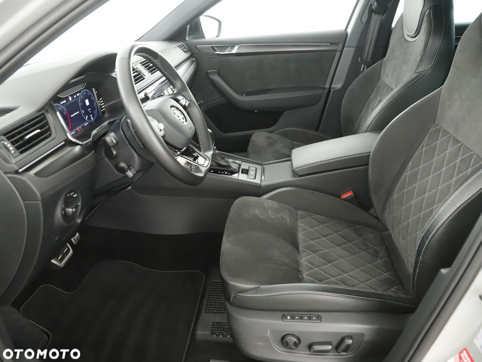 Skoda Superb 2.0 TSI 4x4 Sportline DSG - 9