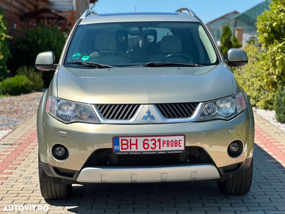 Mitsubishi Outlander 2.0 DI-D Intense - 3