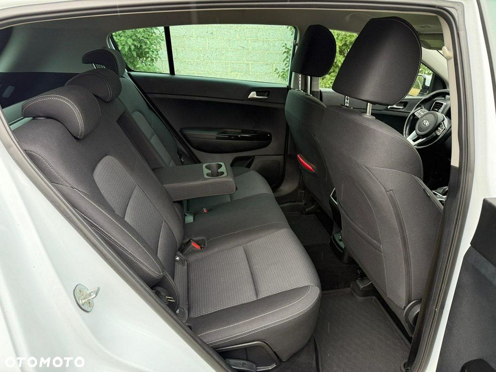 Kia Sportage - 10