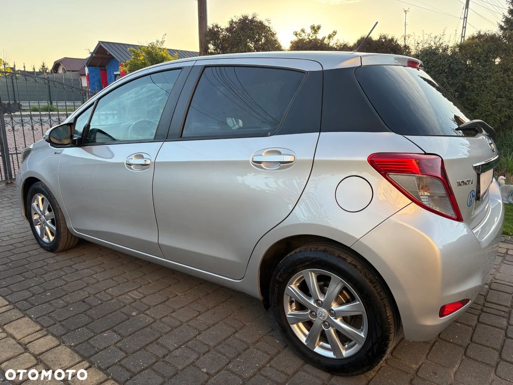Toyota Yaris - 5
