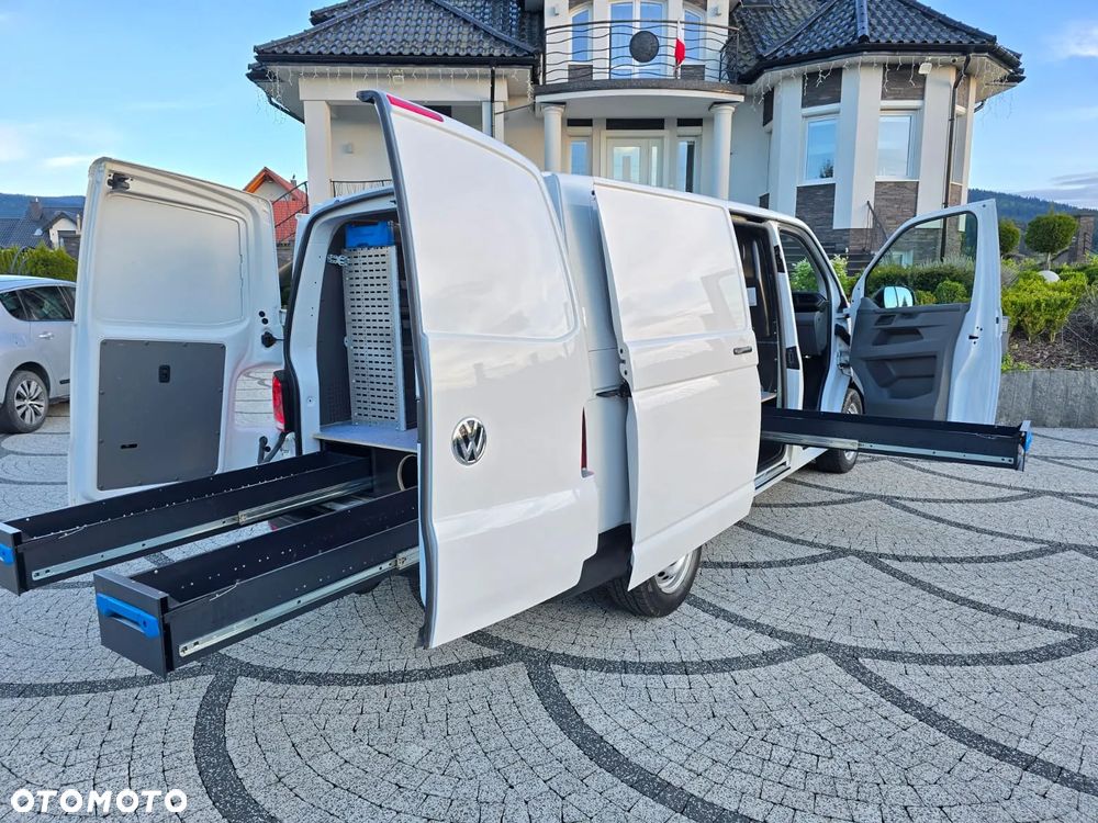 Volkswagen Transporter - 40