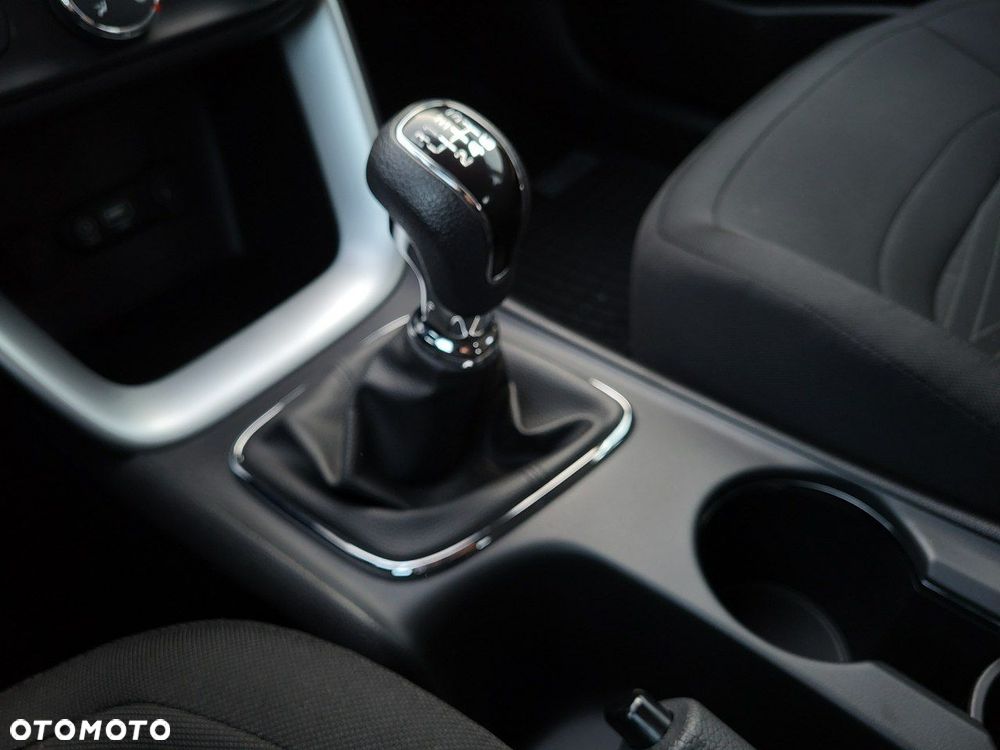 Kia Ceed - 26