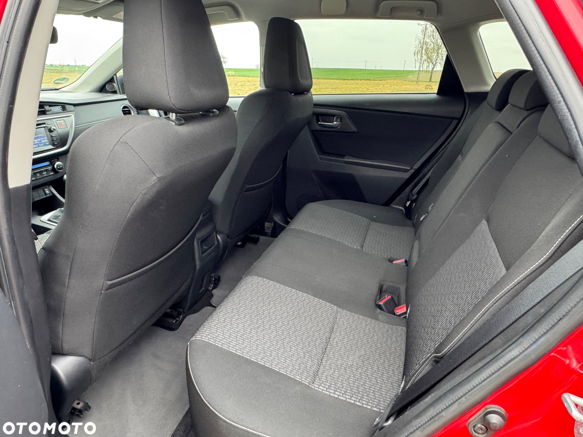 Toyota Auris 1.33 Dual-VVT-i Touring Sports Edition - 20
