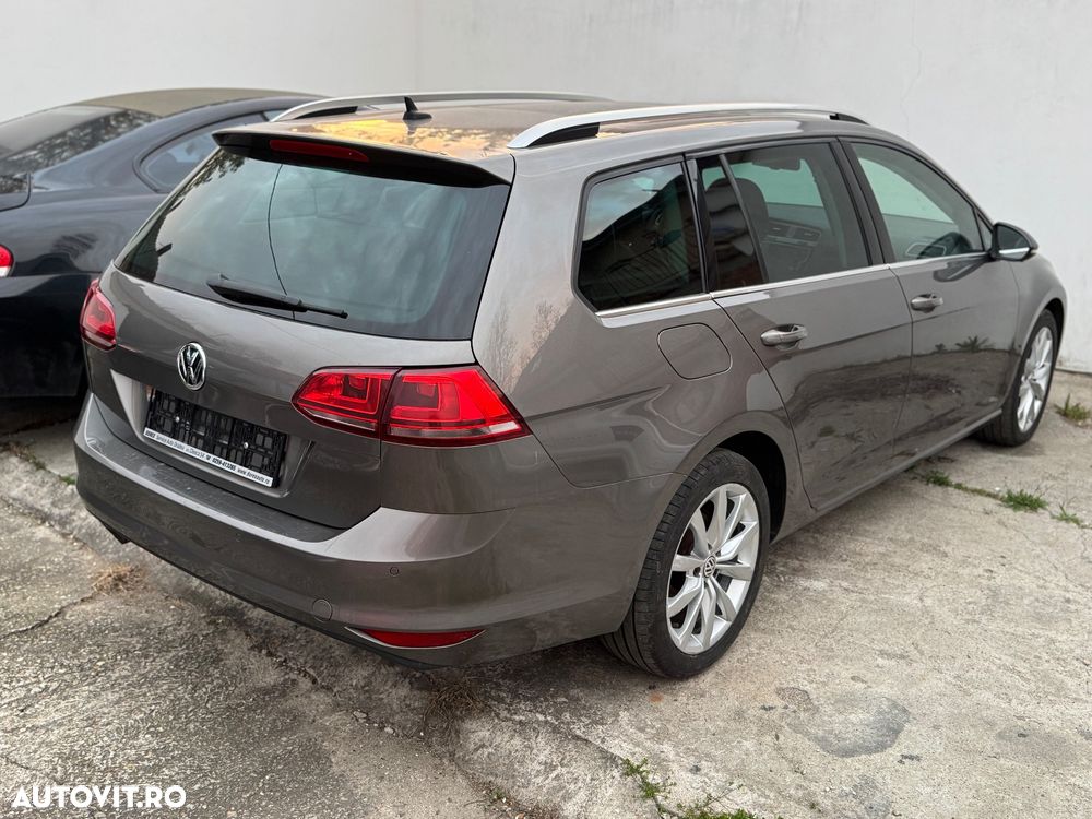 Volkswagen Golf 2.0 TDI (BlueMotion Technology) Highline - 11