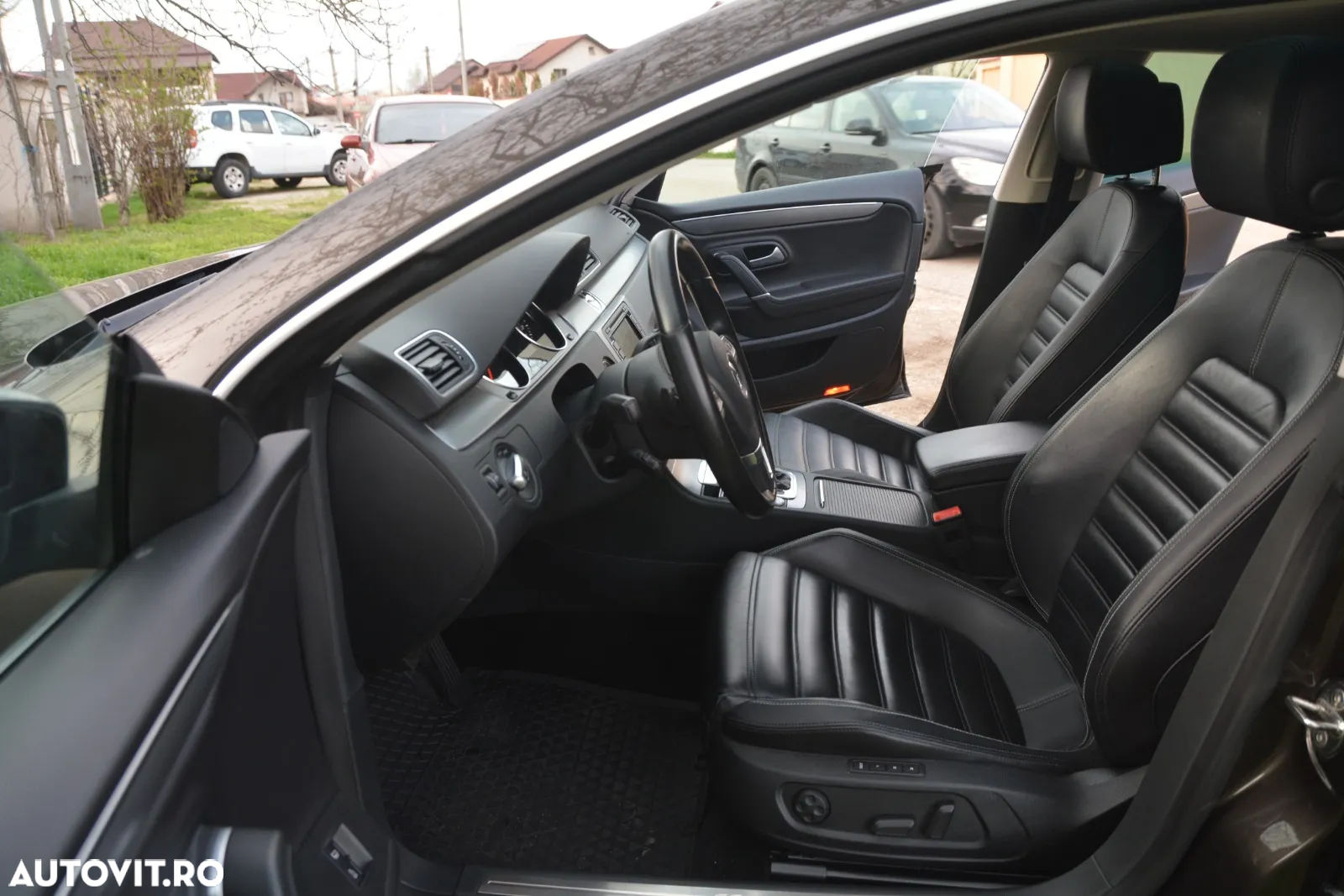 Volkswagen Passat CC 2.0 TDI BlueMotion Technology DSG Exclusive - 17