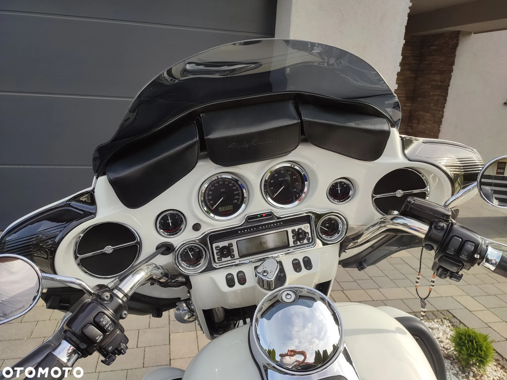 Harley-Davidson FLHTCU Ultra - 5