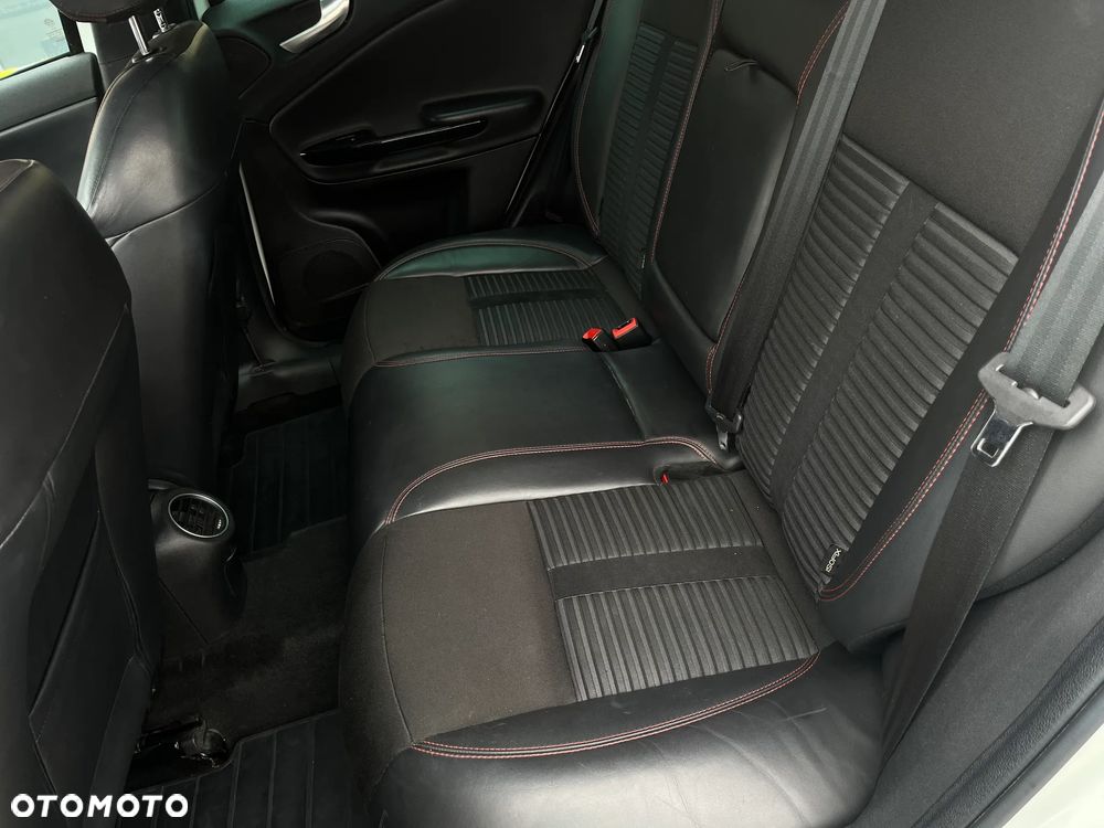 Alfa Romeo Giulietta 1.4 TB MultiAir Distinctive TCT - 9