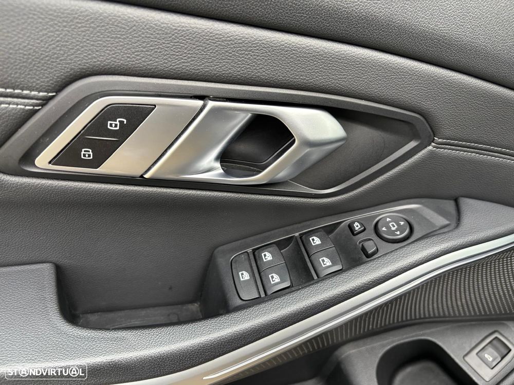 BMW 320 d Touring Aut. Edition M Sport Shadow - 20