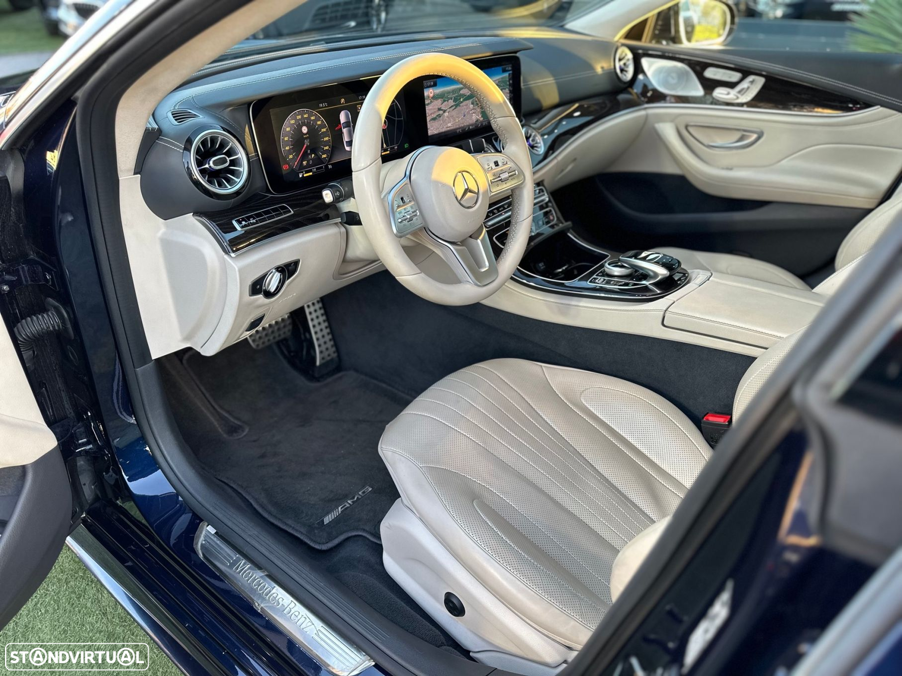 Mercedes-Benz CLS 350 d 4Matic AMG Line - 3