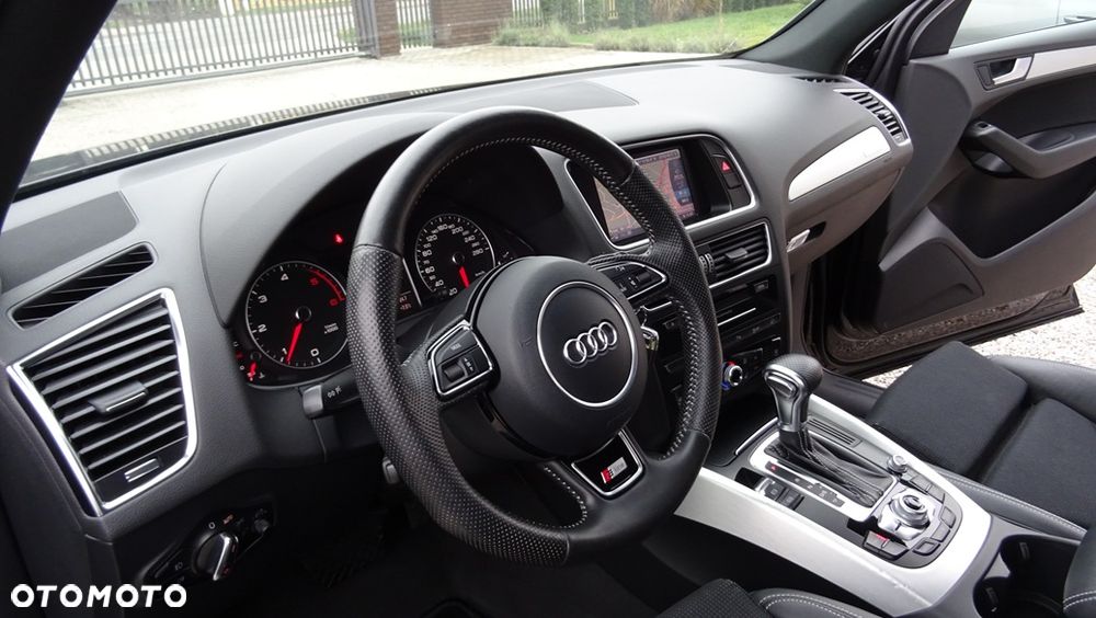 Audi Q5 2.0 TDI Quattro S tronic - 11