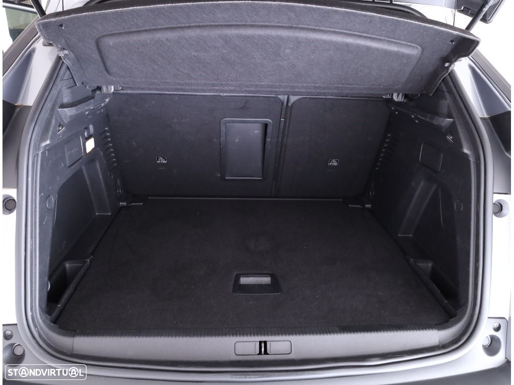 Peugeot 3008 1.2 PureTech Allure Pack EAT8 - 26