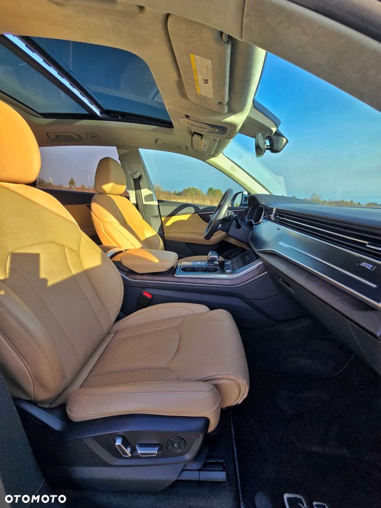 Audi Q8 SUV TFSI quattro 250 kW tiptronic S line business - 13