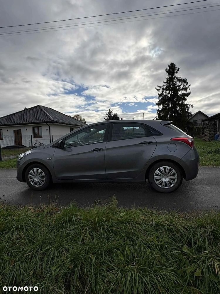 Hyundai i30 1.4 Comfort - 2