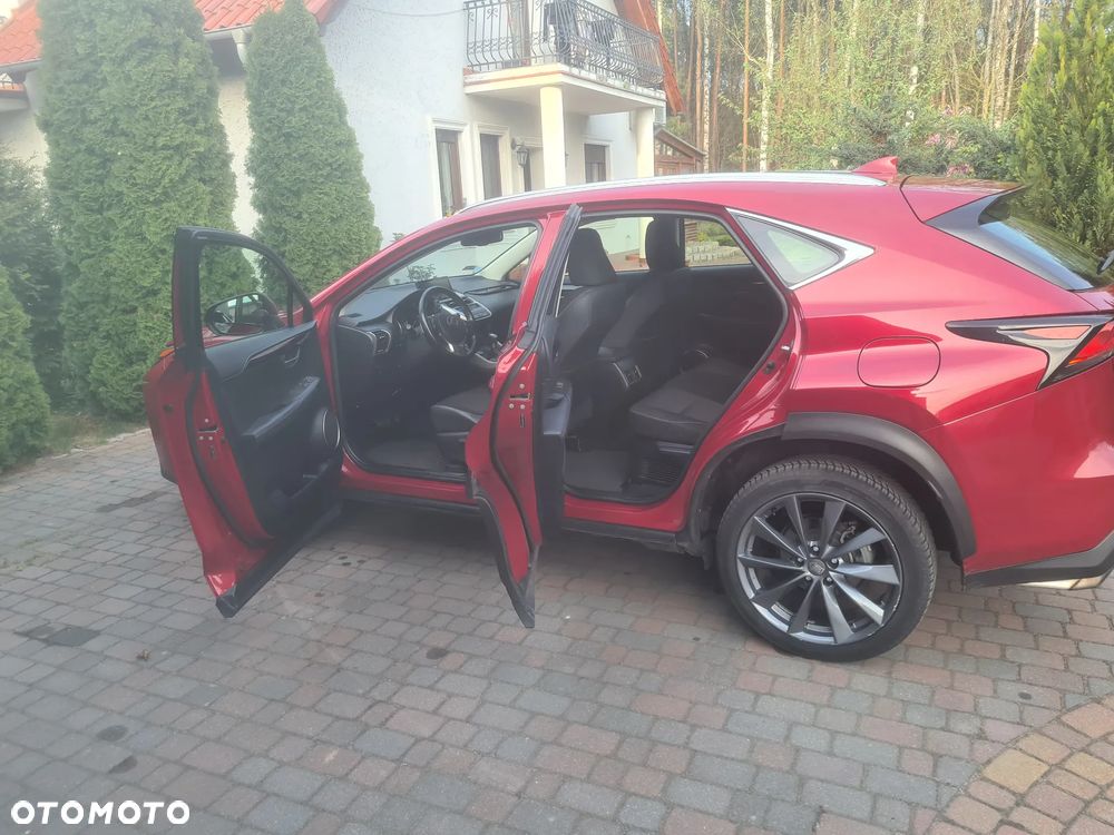 Lexus NX 200t Elegance 2WD - 2