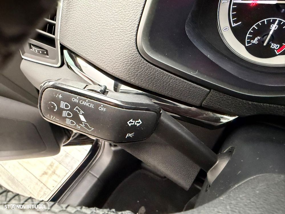 Skoda Karoq 1.0 TSI Selection - 20
