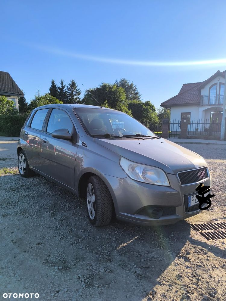 Chevrolet Aveo - 3